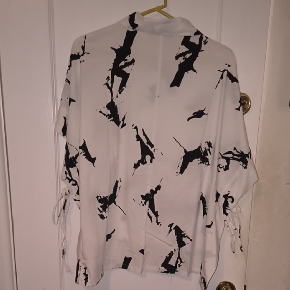 Ever Sassy | Monochrome Abstract Women's Crop Top - Picture 5 of 5